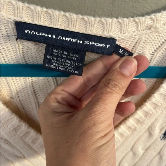 Ralph Lauren Cream Cable Knit V-Neck Sweater Medium - Picture 3 of 6